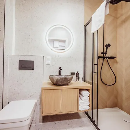 Stay4u Belle View Apartahotel